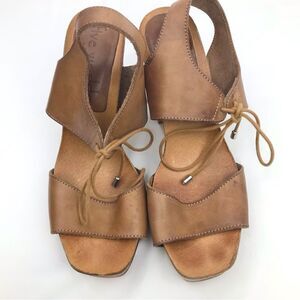 Five Worlds Brown Leather Lace Tie Stacked Heel Platform Sandals